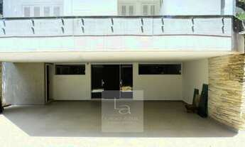 Imagem 6: Casa de condomínio sobrado para aluguel e venda possui 430 metros quadrados com 3 quartos