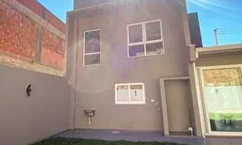 Imagem 3: Sobrado com excelente padrão de acabamento