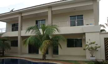 Imagem: Casa com dois pavimentos, 4 suítes - Resid.Jardim