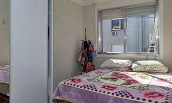 Imagem 7: Apartamento (Padrão), com 3 quartos e 1 banheiros à Venda, 63 m² em Porto Alegre/RS