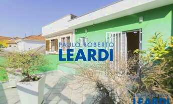 Imagem: CASA ASSOBRADADA - CAMBUCI - SP