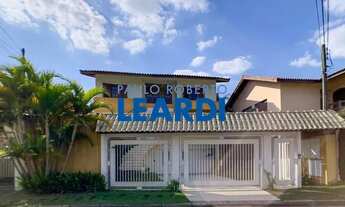 Imagem: CASA ASSOBRADADA - PARQUE DOS PRÍNCIPES