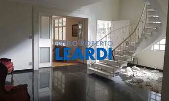 Imagem: CASA ASSOBRADADA - PLANALTO PAULISTA - SP