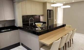 Imagem 3: Lindo Apartamento reformado e mobiliado para venda com 1 suíte e sala ampliada