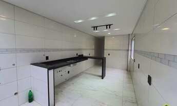 Imagem 5: SOBRADO COM 2 SUITES, FINO ACABAMENTO, NO CAICARA!