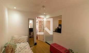 Imagem 2: Apartamento para Aluguel - Artur Alvim, 2 Quartos, 48 m2