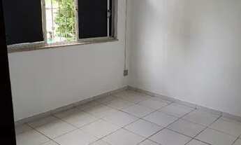 Imagem 5: Ed Victor IV na 16 de Novembro, ap de 2Q em prédio de escada