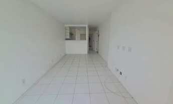 Imagem 6: Oportunidade Apto na Glória c/ 2quats, send 1 suíte, 1vg, amrs plnjds, vrnd