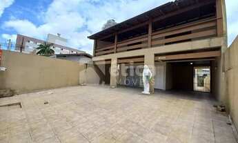 Imagem 2: AMPLA CASA NO BAIRRO SÃO JUDAS BEM LOCALIZADA COM PISCINA