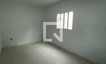 Imagem 2: Casa para Aluguel - Saracuruna, 1 Quarto, 25 m2