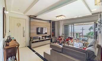 Imagem 2: Casa a venda com 3 dormitorios, 4 vagas e 304m2 no bairro Espirito Santo, na zona sul de P