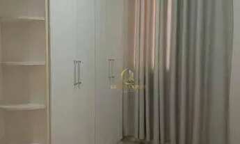 Imagem 6: Aluga-se apartamento com 03 dormitórios, sendo um deles, suíte. Os quartos, contam com arm