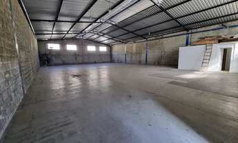 Imagem 5: Galpao Galpão / depósito com 5 vagas na garagem