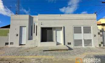Imagem 3: Ponto Comercial com 120 m2 - 3 salas - Bairro de Candelaria - Recepção - Garagem - Copa
