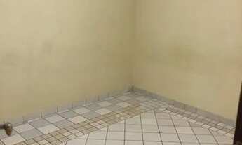 Imagem 5: Casa em Castelo Branco, 2/4 com área externa