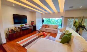 Imagem 5: Belíssimo apartamento na quadra da praia do Leblon! Localização nobre!