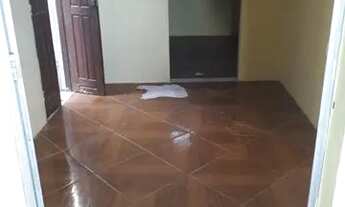 Imagem 3: Casa em Pirajá Casa com 2 dormitórios