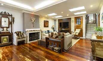 Imagem 5: Casa a venda com 3 dormitorios, 4 vagas e 280m2 no bairro Ipanema, na zona sul de Porto A