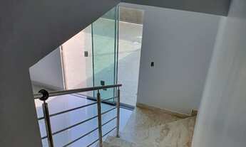 Imagem 2: Sobrado para venda possui 108 metros quadrados com 3 quartos em Moinho dos Ventos - Goiâni