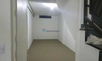 Imagem 6: Amplo Galpão Reformado