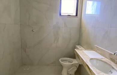 Imagem 8: Casa com três quartos sendo um suíte - 79m²