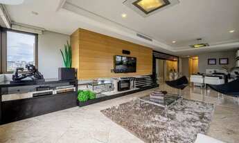 Imagem 5: Apartamento de luxo, mobiliado, com 201m² de área privativa, de 3 dormitórios, 3 suítes, 4