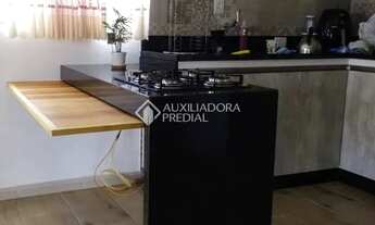 Imagem 2: Residência Sustentável com Sistema Off-Grid e Lazer Completo - Limpa, Garopaba, SC