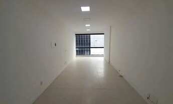 Imagem 2: Imóvel para aluguel possui 30 metros quadrados com 1 quarto em Centro - Rio de Janeiro - R