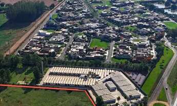 Imagem 4: Área Comercial ao lado do condomínio Golden Park