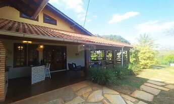 Imagem: Casa mobiliada, 4 quartos, 1 suíte, 2 vagas