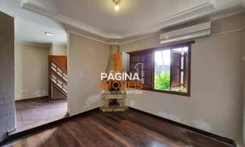 Imagem 3: Página 1 Imóveis anuncia excelente casa sobrado com 04 dormitórios, sendo 01 suíte, no bai