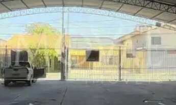 Imagem 3: Galpão Comercial 300m² para locação - Vila Tatetuba