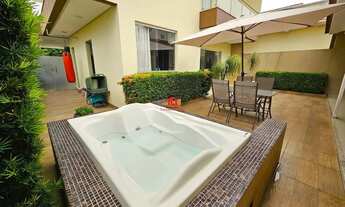 Imagem 2: Casa em Condomínio para Venda em Manaus, Centro, 4 dormitórios, 4 suítes, 5 banheiros, 4 v