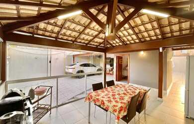 Imagem 4: Incrível casa duplex com 4 vagas em Colina de Laranjeiras venha conhecer!