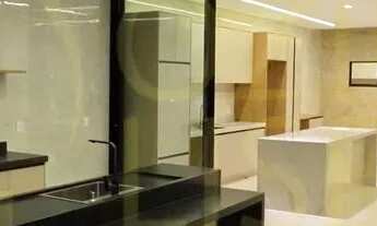 Imagem 6: CASA COM 3 SUÍTES ARMÁRIOS PISCINA CHURRASQUEIRA LOTE 450m² NASCENTE CONDOMÍNIO RUA 12 VIC