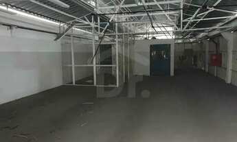 Imagem 2: Loja Comercial de Alto Padrão para Locação em Belém-PA, Bairro Campina: 900m², 2 Banheiros