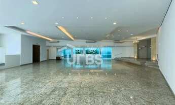 Imagem 6: Sobrado comercial com fino acabamento