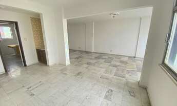 Imagem 7: Apartamento com 3/4 - 1 suíte - na Graça