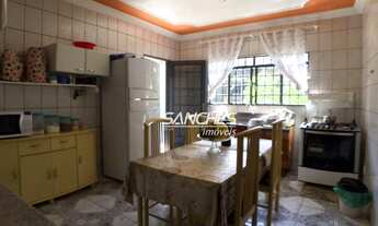 Imagem 6: Casa de terreno inteiro no Catuaí de aprox. 180m², na terceira rua do bairro