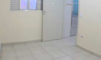 Imagem 2: ALUGO CASA 4 CÔMODOS