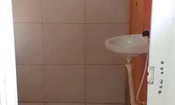 Imagem 6: ? Aluga- se casa R$ 400,00 ( incluindo a água ) ?