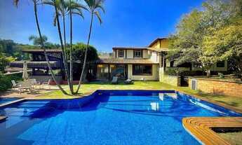 Imagem: Casa Rústica - 4 suítes - Piscina - Jardim