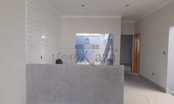 Imagem 3: Linda Casa no Loteamento Villa Branca - Jacareí - 3 Dormitórios sendo 1 Suíte - 88m² - Por