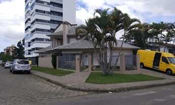 Imagem: Casa alto padrão no Bairro Michel