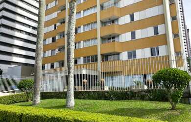 Imagem 5: Totalmente reformado. No melhor ponto da região. Ensolarado, vista e solarização indevassá