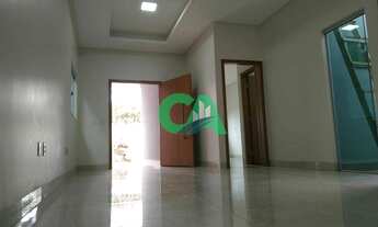 Imagem: Casa moderna ao lado da avenida Rio Verde