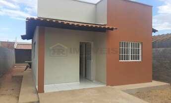 Imagem 2: Casa para Venda em Teresina, VALE DO GAVIÃO, 2 dormitórios, 1 suíte, 1 banheiro, 2 vagas