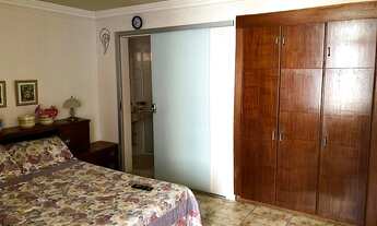 Imagem 5: 4 quartos, 1 suíte, lavabo. Nascente