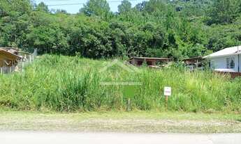 Imagem 3: Amplo terreno em bairro residencial em Picada Café na Serra Gaúcha