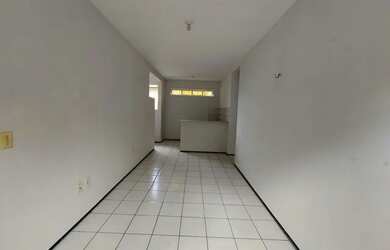 Imagem 3: Apartamento para aluguel ou venda com 2 quartos no Quintinho Cunha